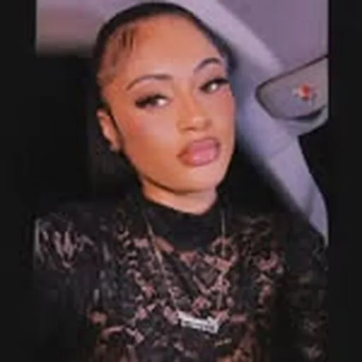 @jayyy.am profile image