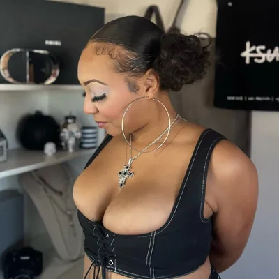 @jazmenn profile image