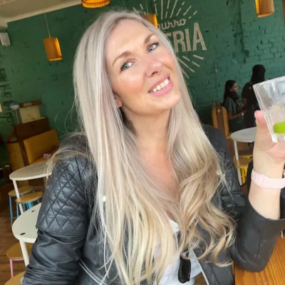 @jeannesadventures profile image