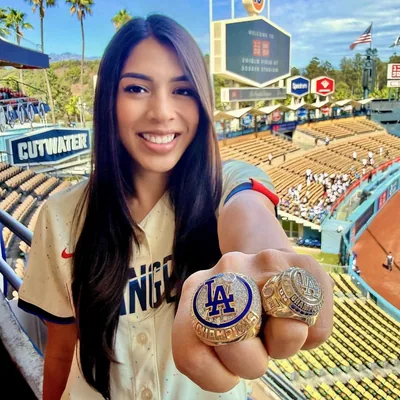 @jen_deleon profile image
