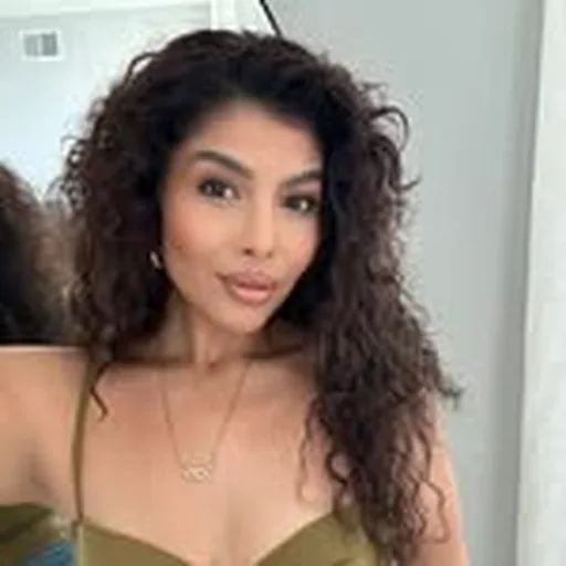 @jennahyoussef_ profile image