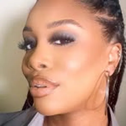 @jennbennettmakeup profile image