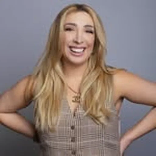 @jennerallyspeaking_ profile image