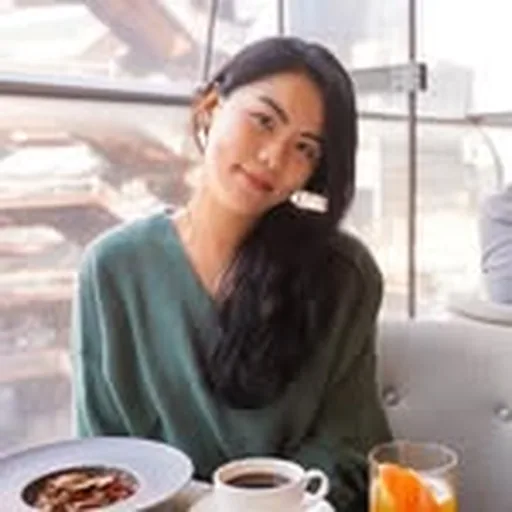 @jennerous_eats profile image