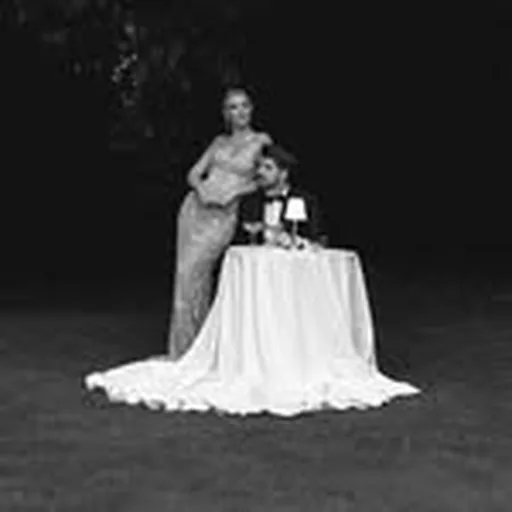 @jess_and_matt profile image
