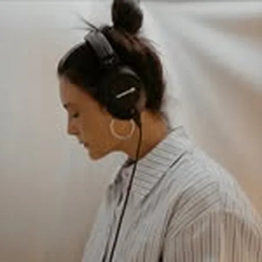 @jessiewareworld profile image