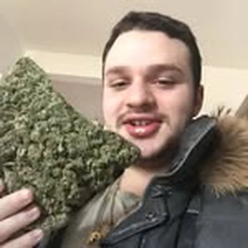 @jeunefinesseur profile image