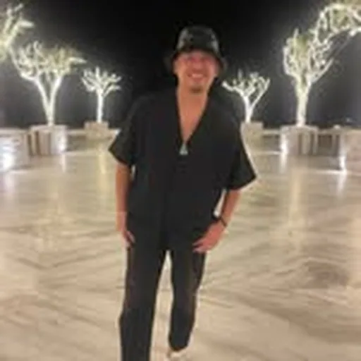 @jimmyphu profile image