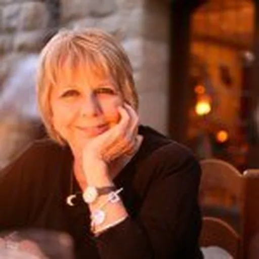@joansonthird profile image
