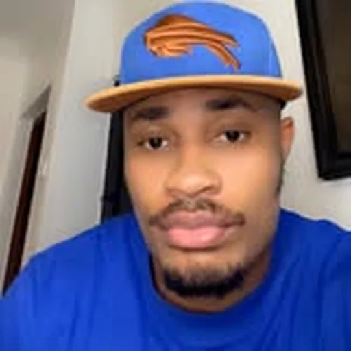 @joewisetrm_ profile image