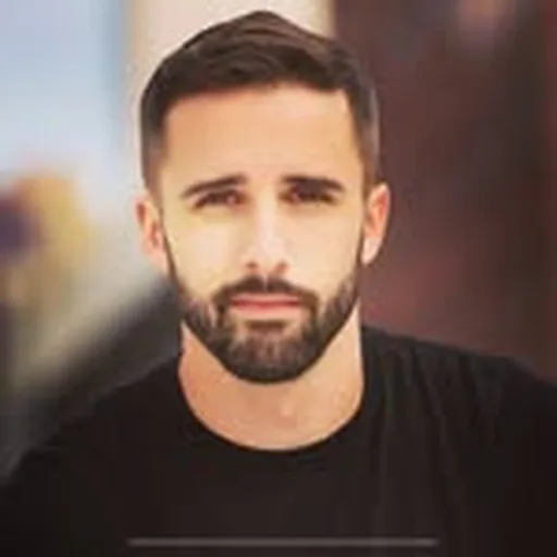 @johnalix profile image