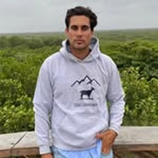 @johnwoodsmusic profile image