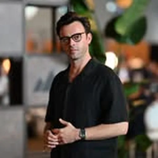 @jolyonrubs profile image