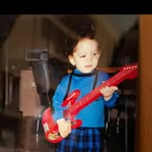 @jonahisshy profile image
