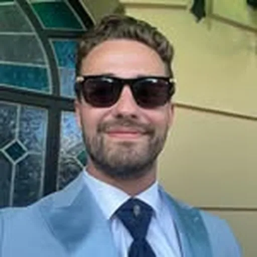 @jonathanbraver profile image