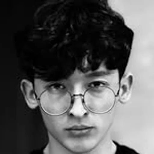 @jonibekov_life profile image