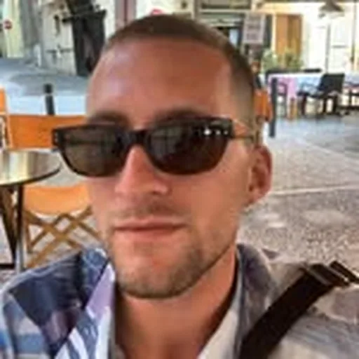 @joshcalo__ profile image