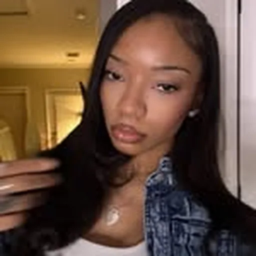 @journi.e profile image