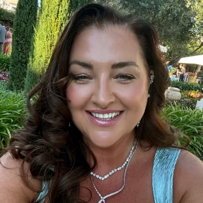 @julesmodelagent profile image