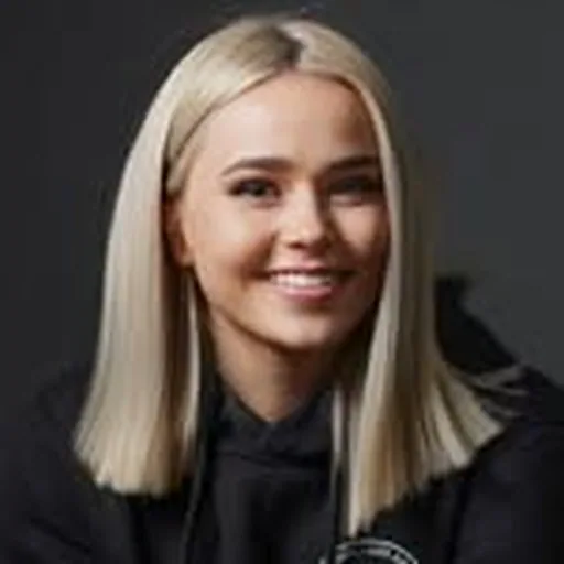 @julia.deviat profile image