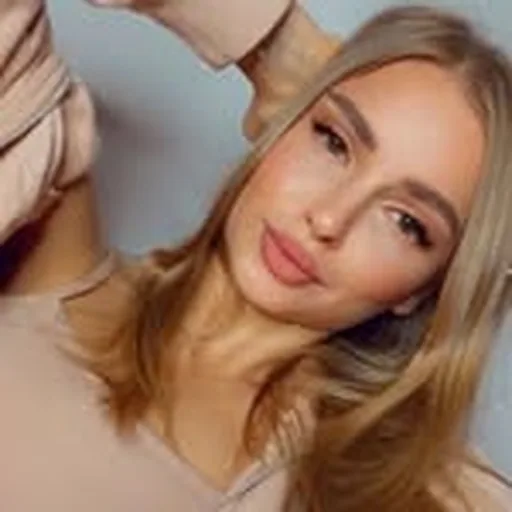 @julia_makeupdubai profile image