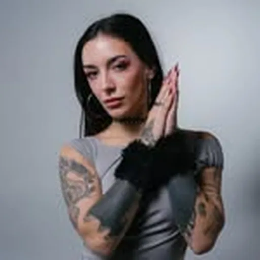 @juliannagella profile image