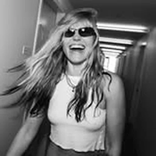 @juliasandstorm profile image