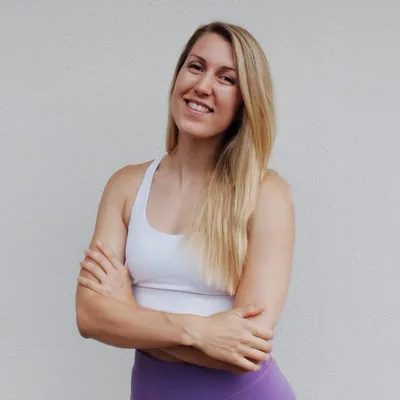 @juliaschoenborn_fitness profile image