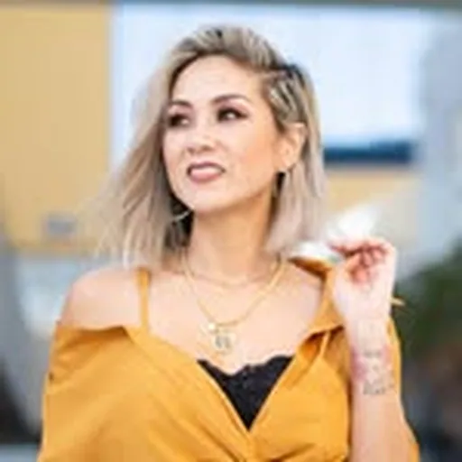 @julie_khuu profile image