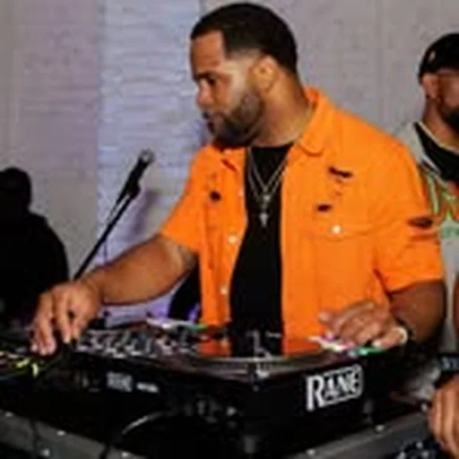 @just_dj_o profile image