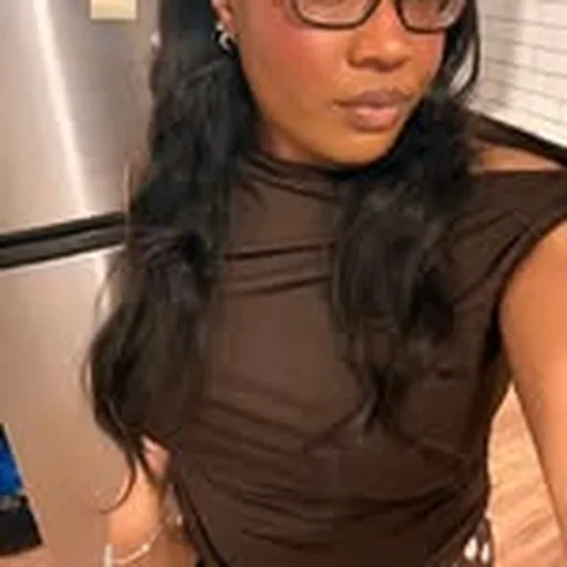 @justamiri profile image