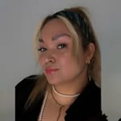 @justmeli__ profile image