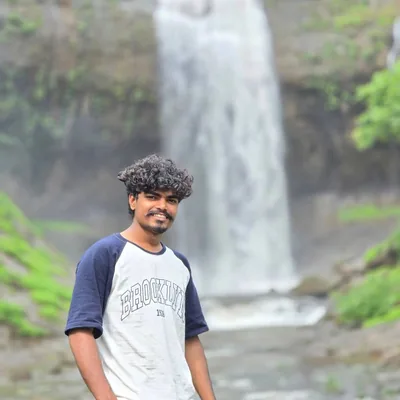 @justt_suyashh profile image