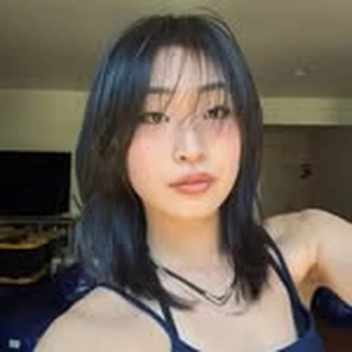 @karaleez profile image