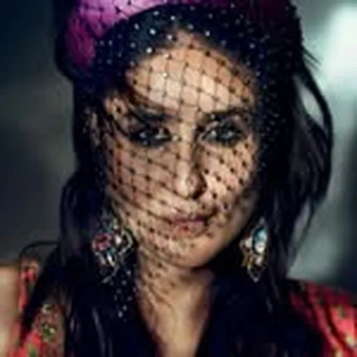 @kareenakapoorupdates profile image
