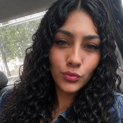 @karencastillo_oficial profile image