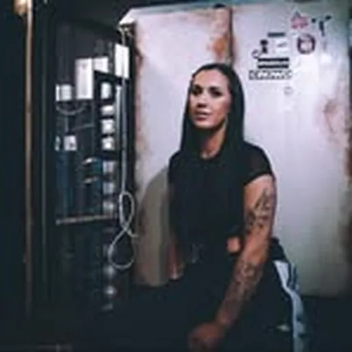 @karlaadj_ profile image