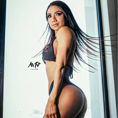 @karlygarciam.ifbbpro profile image