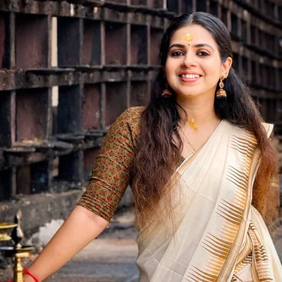 @karthikas._nair profile image