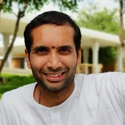 @karthikmayur profile image