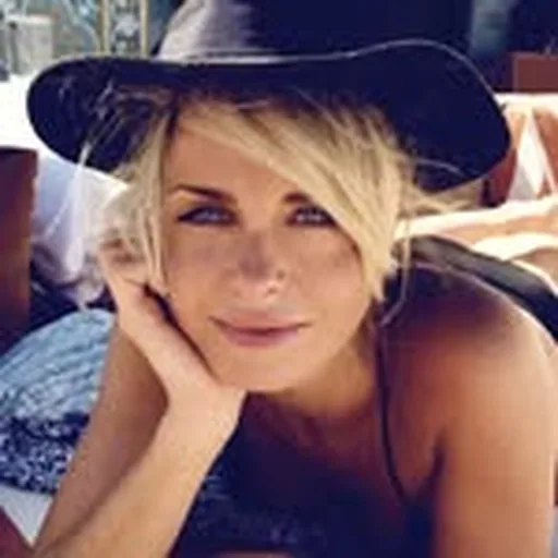 @kateelsworth profile image
