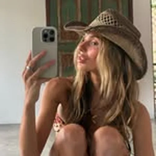 @kayalachowsky profile image