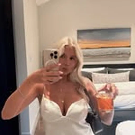 @kaylaapreis profile image