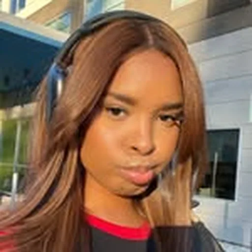 @kaylathompson profile image