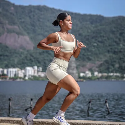@kellioliveiraaa profile image