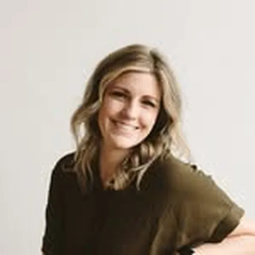 @kellyneedham profile image
