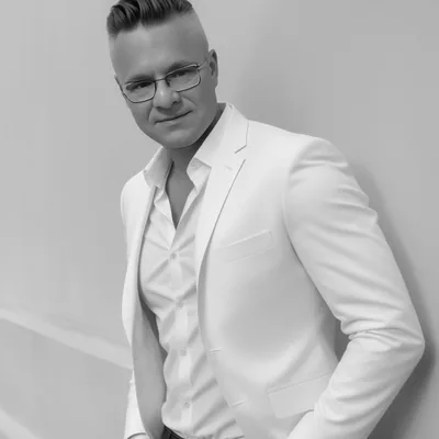 @kenpaviamma profile image