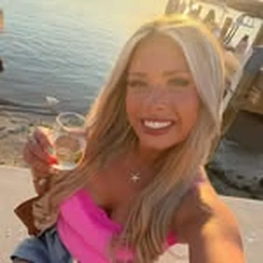 @kenziereinhart profile image