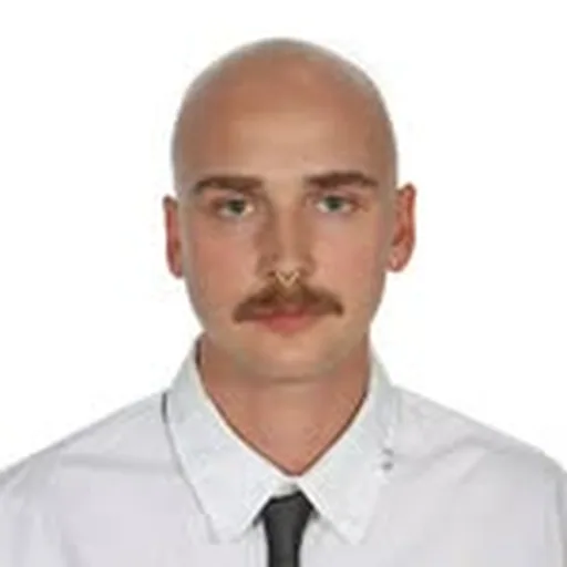 @khankuchum profile image