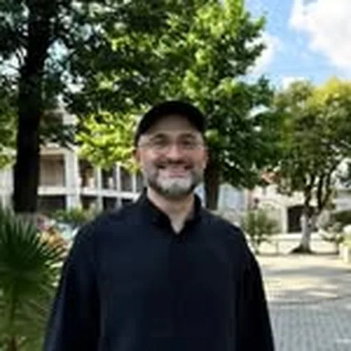 @khintba profile image
